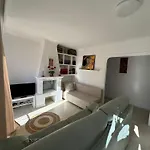 Encantadora Casa En El Corazon De エステポナ