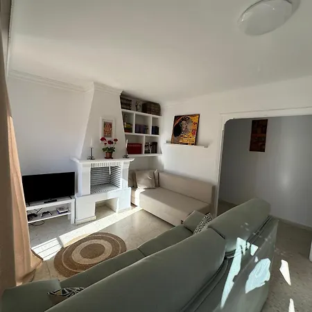 Encantadora Casa En El Corazon De Estepona